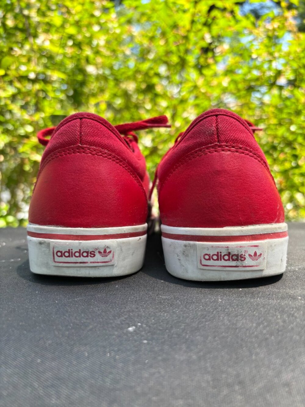 Red Canvas Adidas Men's Sneakers Size 9 GREAT CONDITION - Picture 7 of 12